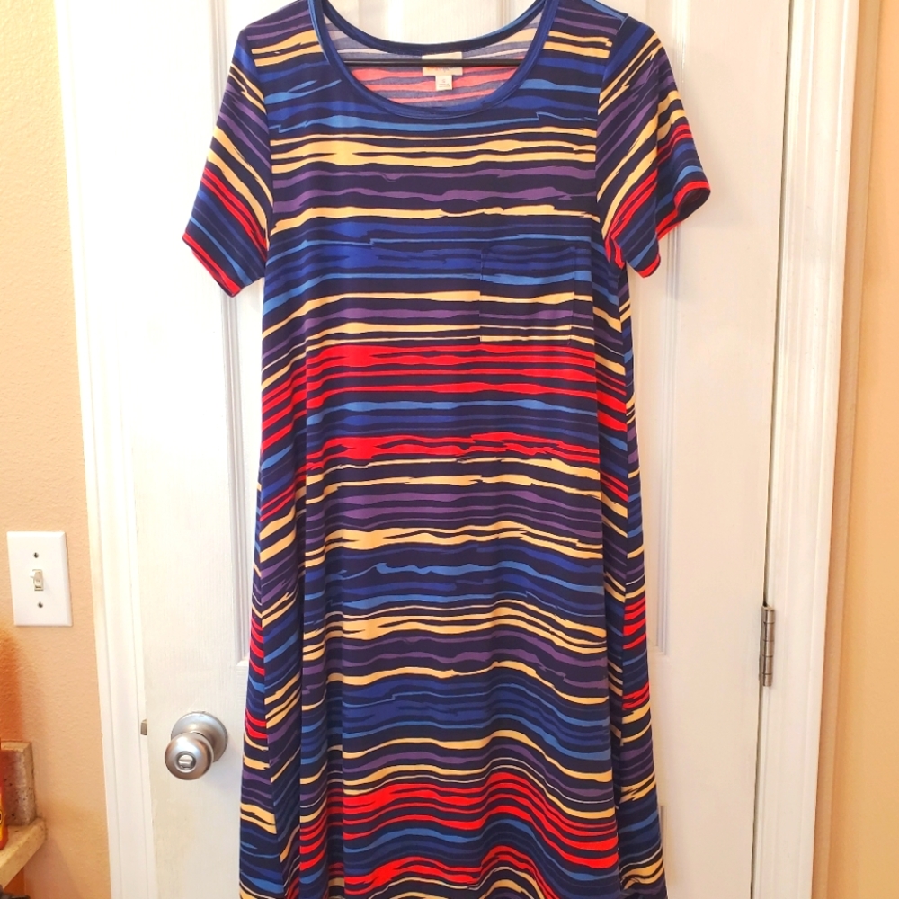 Fun Lularoe Carly!